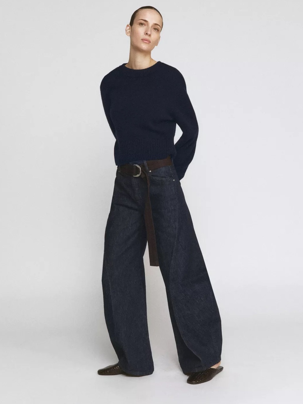 NWOT Barrel High Mid Waist structured tailored belted jeans - super dark wash
